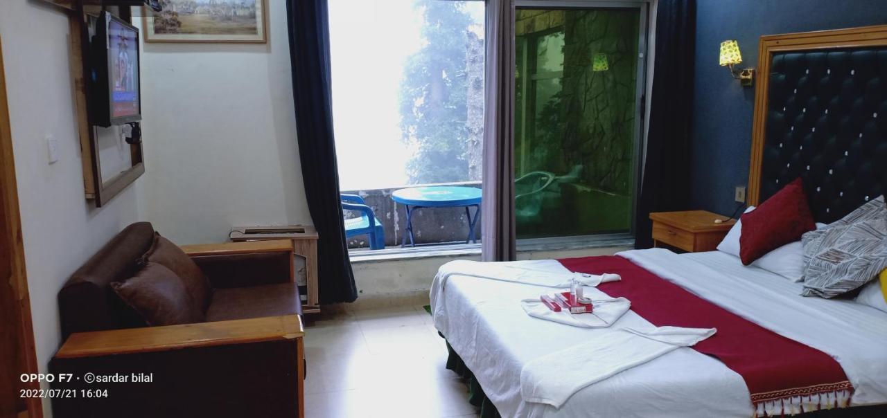 Hotel Al Azeem Ayubia Esterno foto