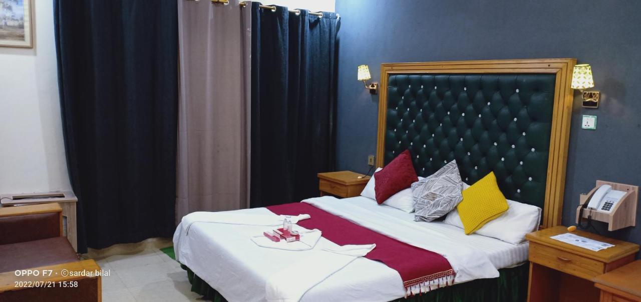 Hotel Al Azeem Ayubia Esterno foto